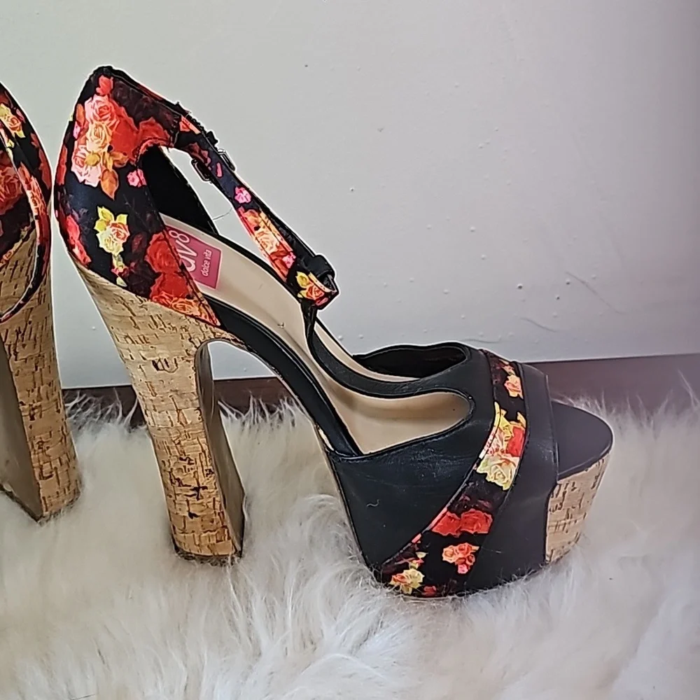 DV8 Dolce Vita floral platform very high heel shoes ankle strap leather cork